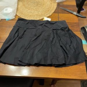 Halara black skirt